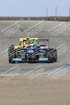 media/Nov-16-2024-CalClub SCCA (Sat) [[641f3b2761]]/Group 2/Race (Outside Grapevine)/